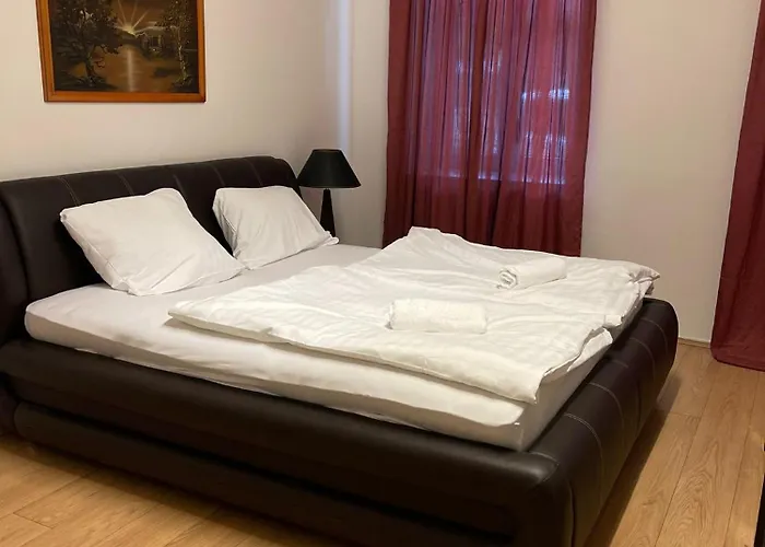 Lovely 1Br Apt 15 Min To Center - Prime Location